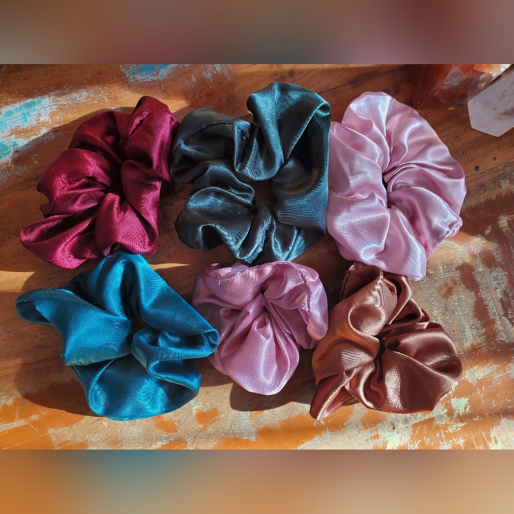 Satin Scrunchie Set of Six Multi NWOT
